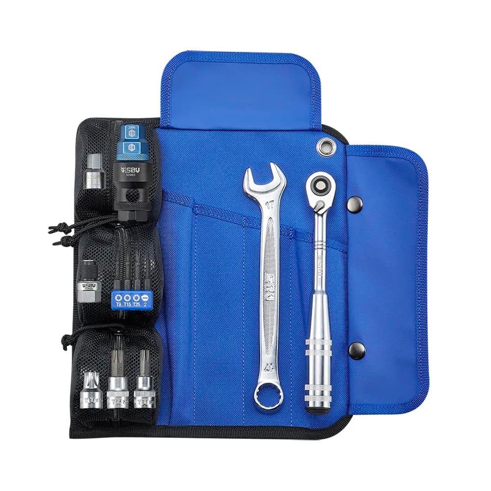 Add-on etui voor BMW uitgevouwen, met bits, doppen, ratel en steekringsleutel